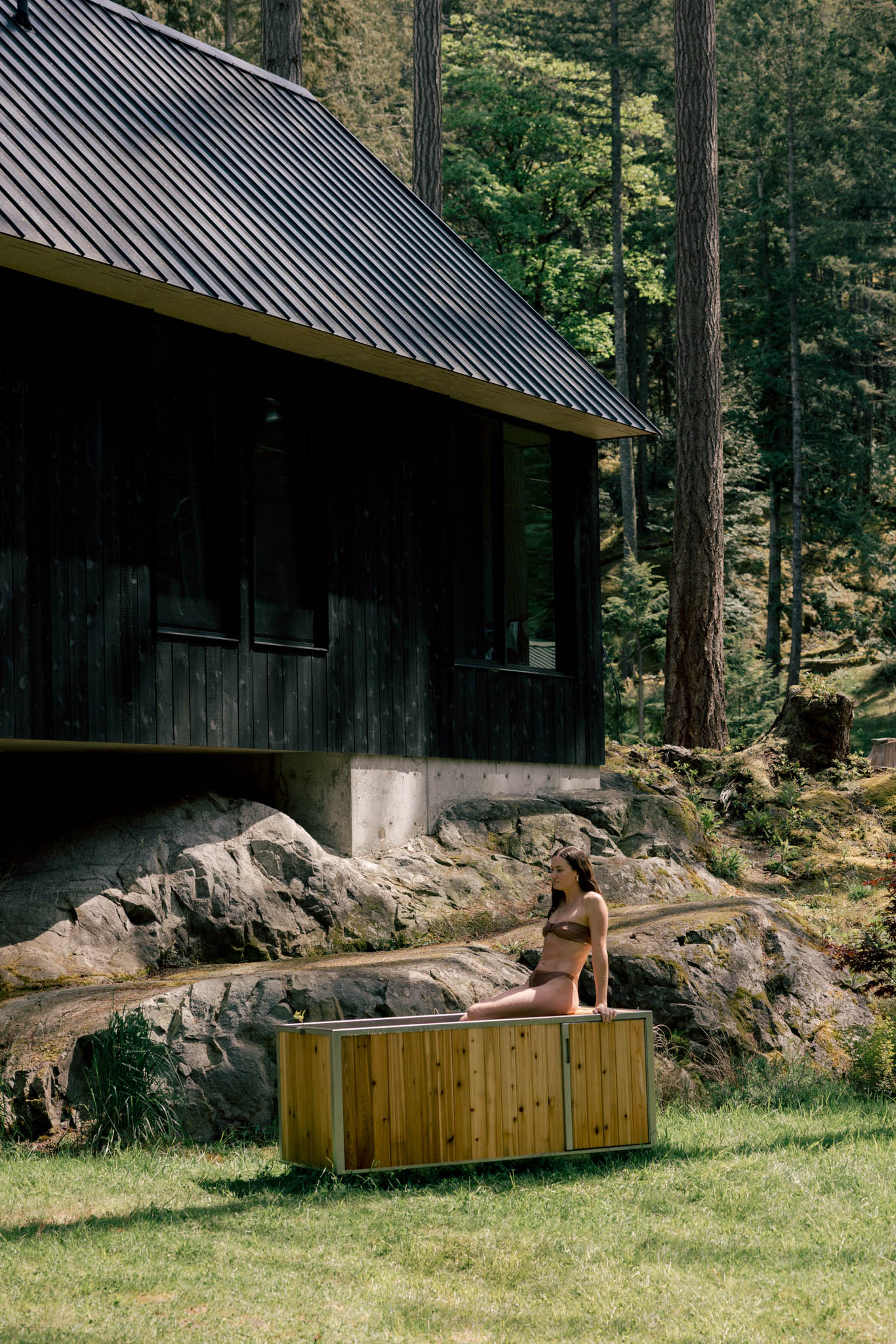 GOODLAND Cold Tub — cedar and stainless steel cold plunge tub outdoors