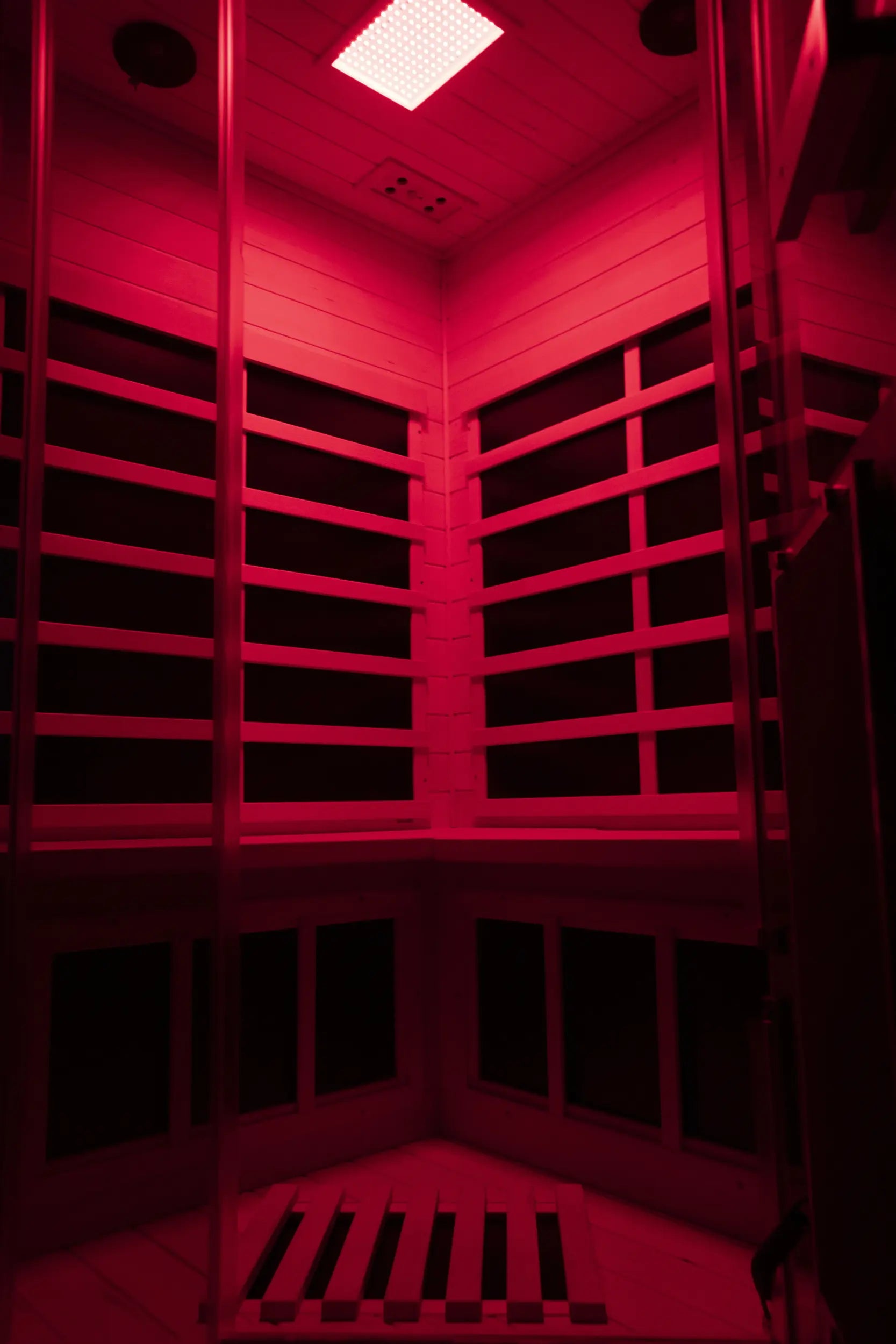 Wizzi SR07 Corner Infrared Sauna Red Cedar